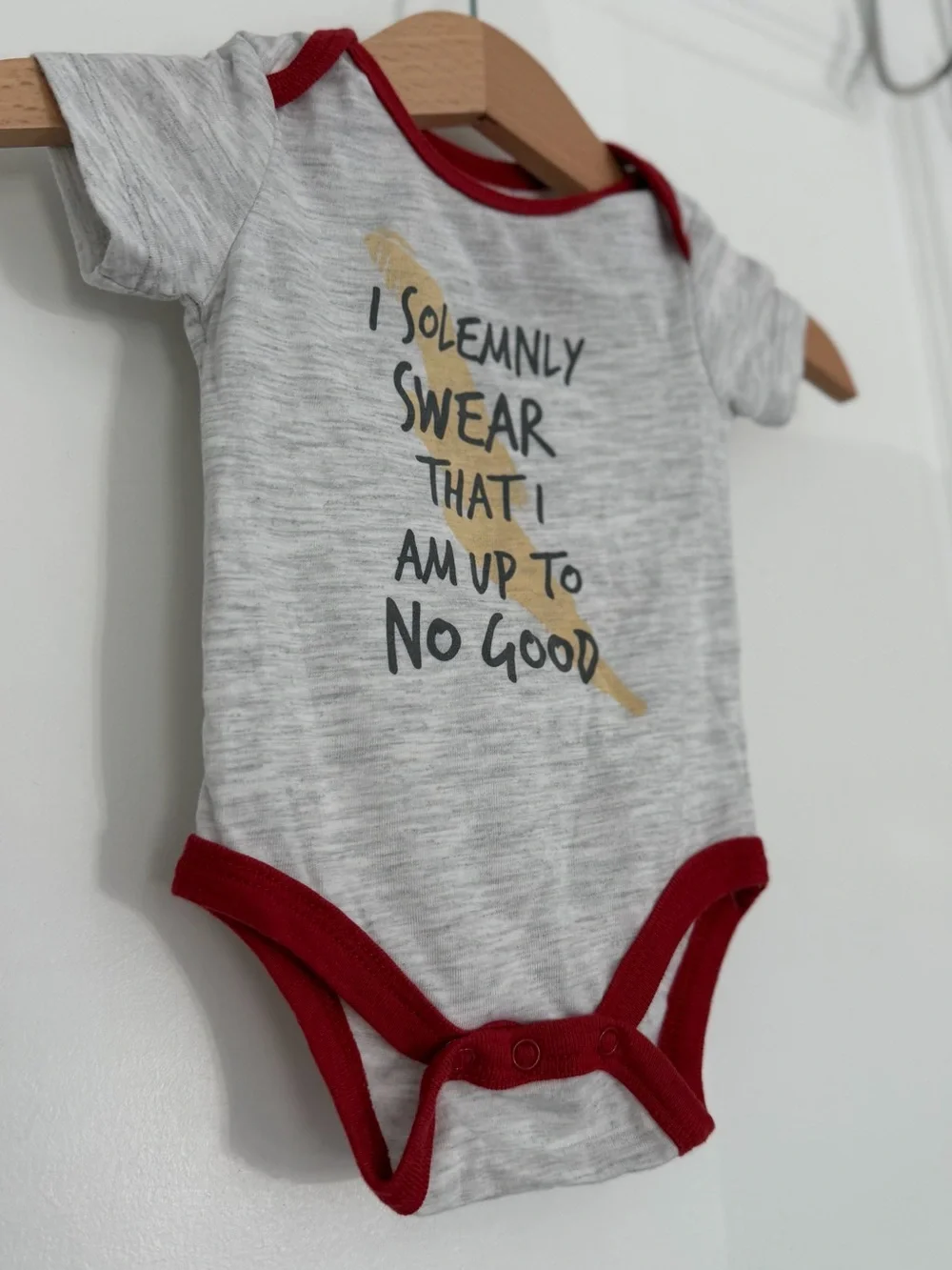 NEW! Harry Potter 0-3 months baby onsie newborn wizarding world of Harry Potter